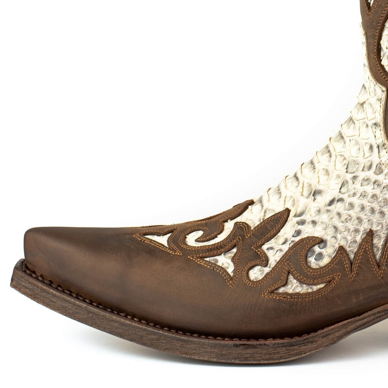 ? Mayura Boots Desert 2567 Crazy Old Sadale White Python | MAYURA BOOTS
